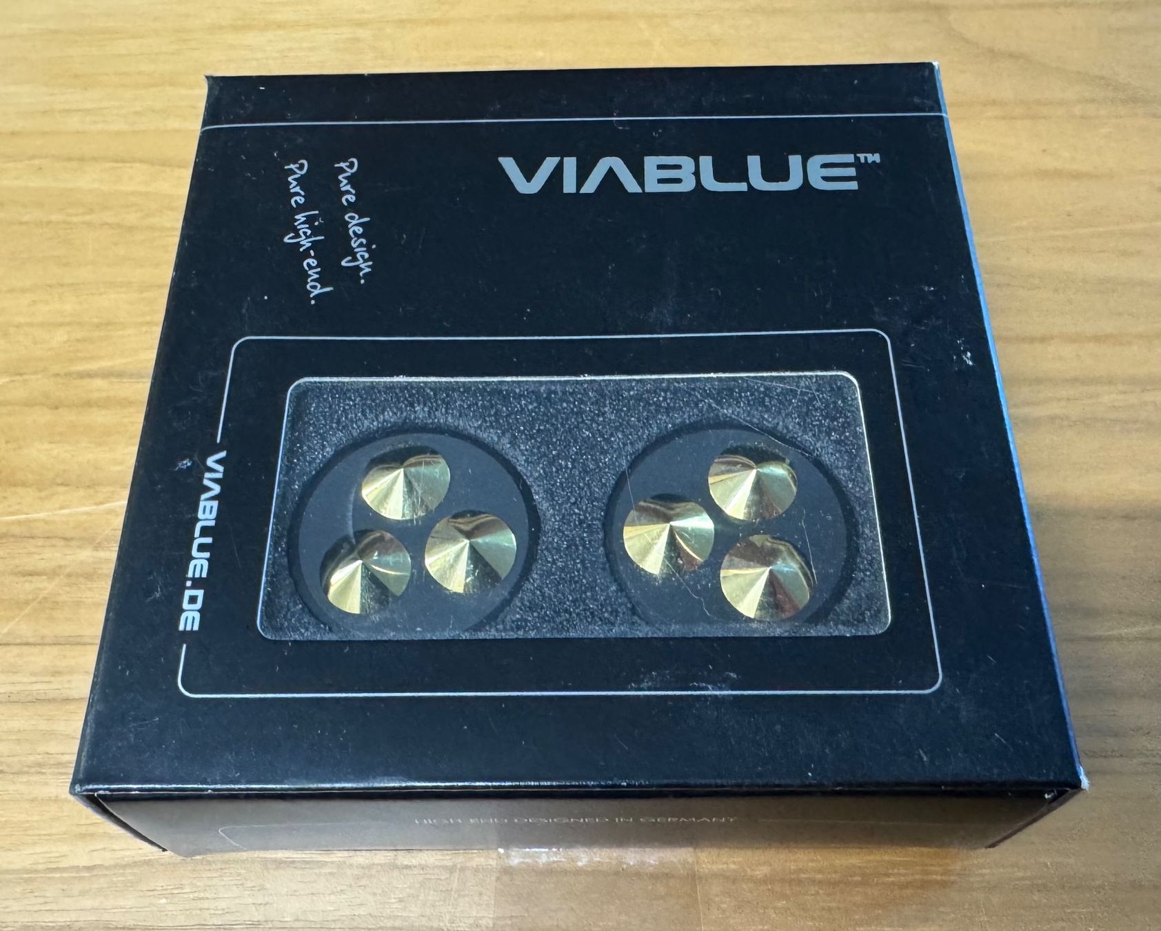 Amplificateurs: ViaBlue TRI Absorber Black – Neuf (Voir description) à Ebertswil par audivero