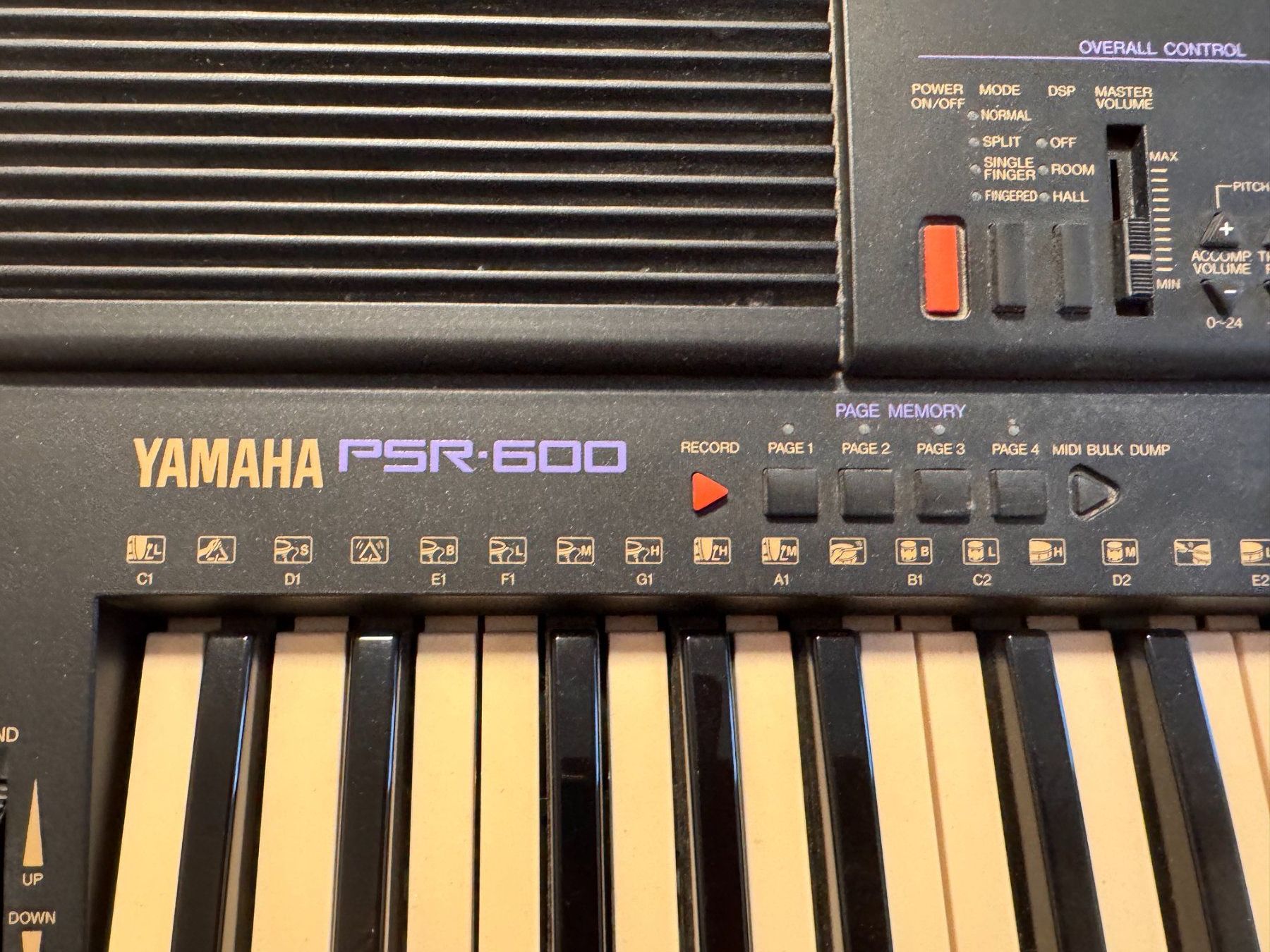 Yamaha Strumenti musicali: Keyboard Yamaha PSR-600 – Usato da Baar venduto da moritz1960 2