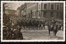 Fotografie Ansicht Zürich, Soldaten mar
