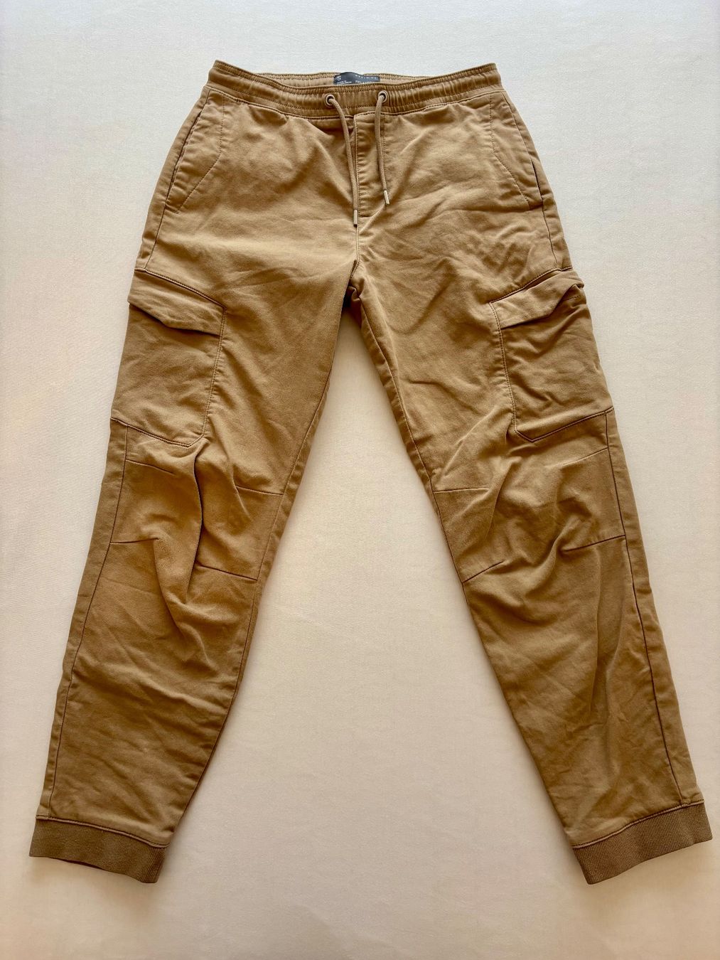 Hosen: Pantalon cargo – Gebraucht aus Lausanne von iamadcy