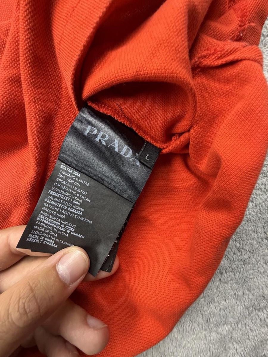 Prada Polo-Shirts: Prada polo – Gebraucht aus Erlinsbach SO von TogaResell 6
