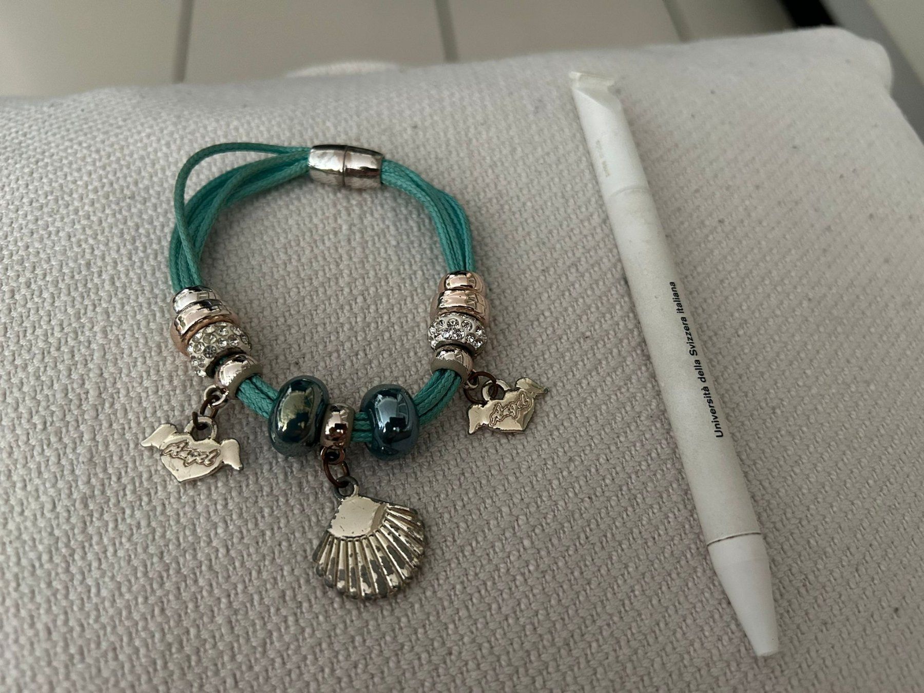 Armbänder & -reifen: Braccialetto Angel con conchiglia – Gebraucht aus Melano von H-Sara