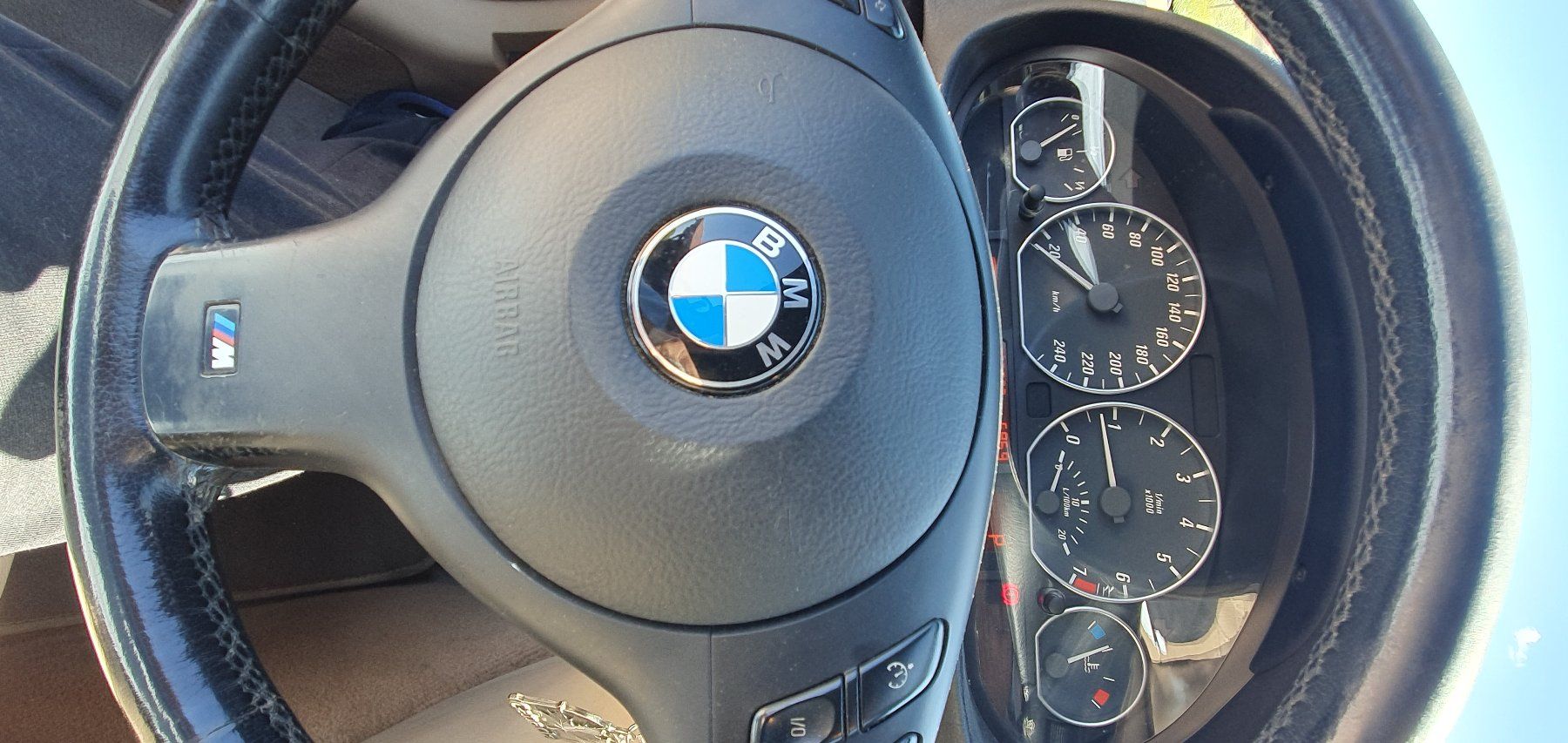BMW Automobili: BMW 330 CI CABRIOLET – Usato da vich venduto da SUPERFOURMI