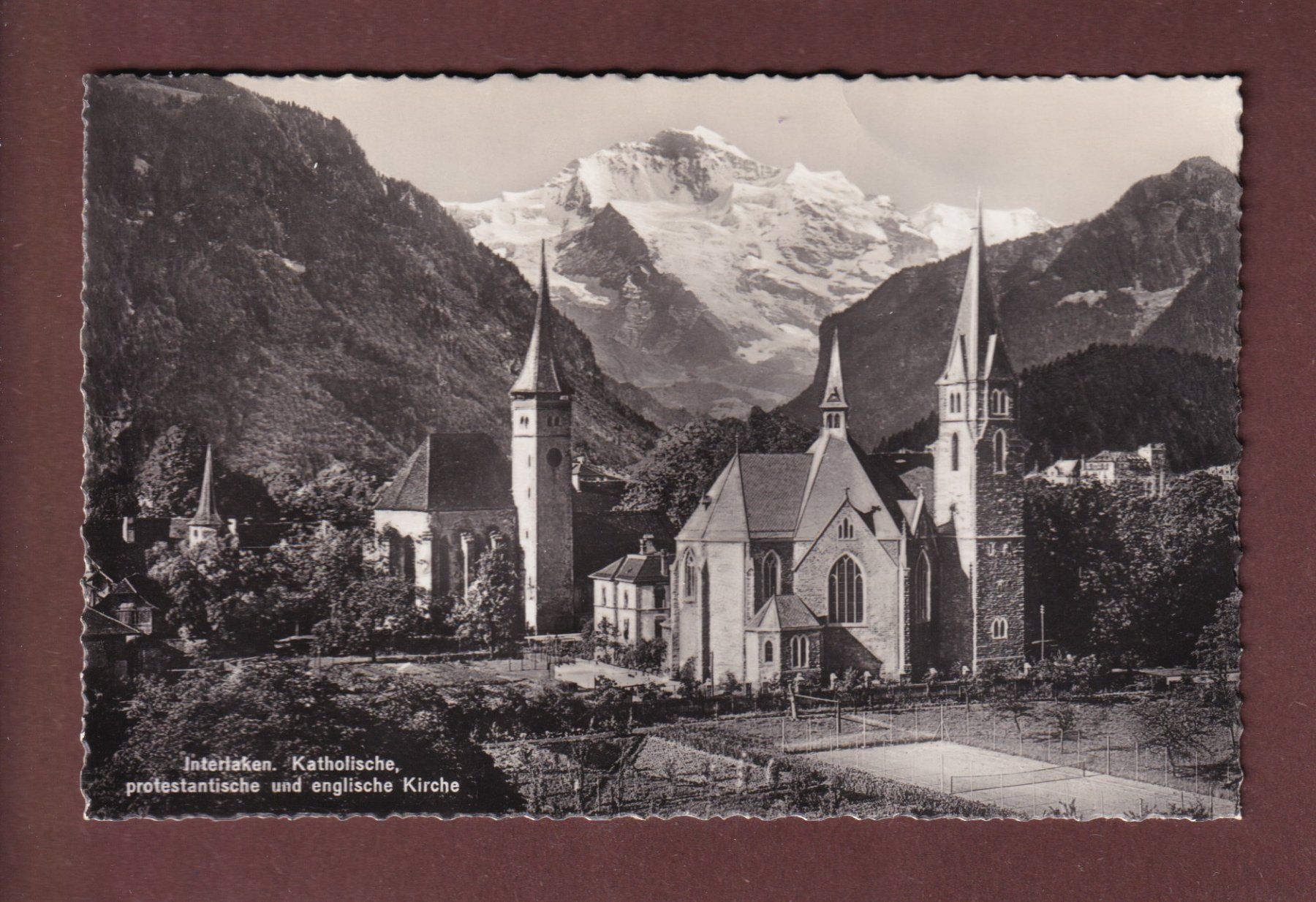 Cartoline postali: INTERLAKEN - Die Kirchen - 1940 – Usato da Pully venduto da nicecards-shop