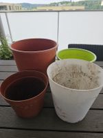 4er Set gebrauchte Plastik Blumentöpfe