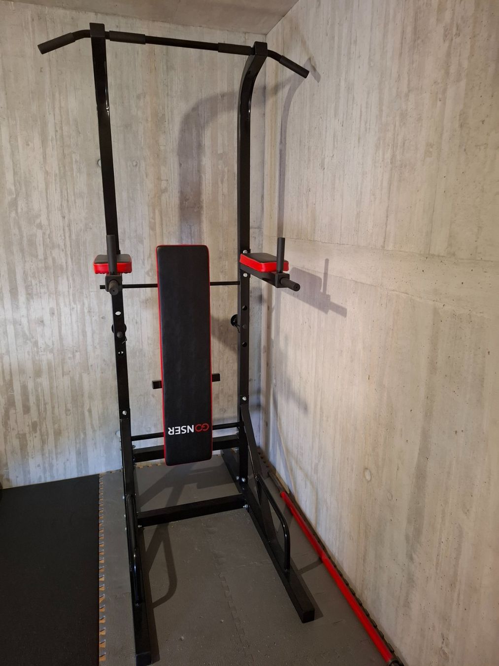 Gonser Vélos d'appartement: Station de musculation – D'occasion à Vex par max215