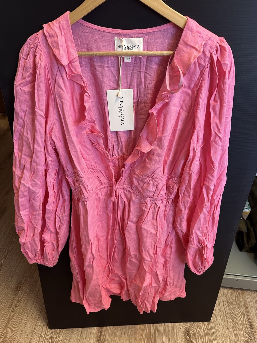 Kleider: Kleid Pink Grösse L mit Etikett – Neu und originalverpackt aus Oberurnen von jasmin2fel