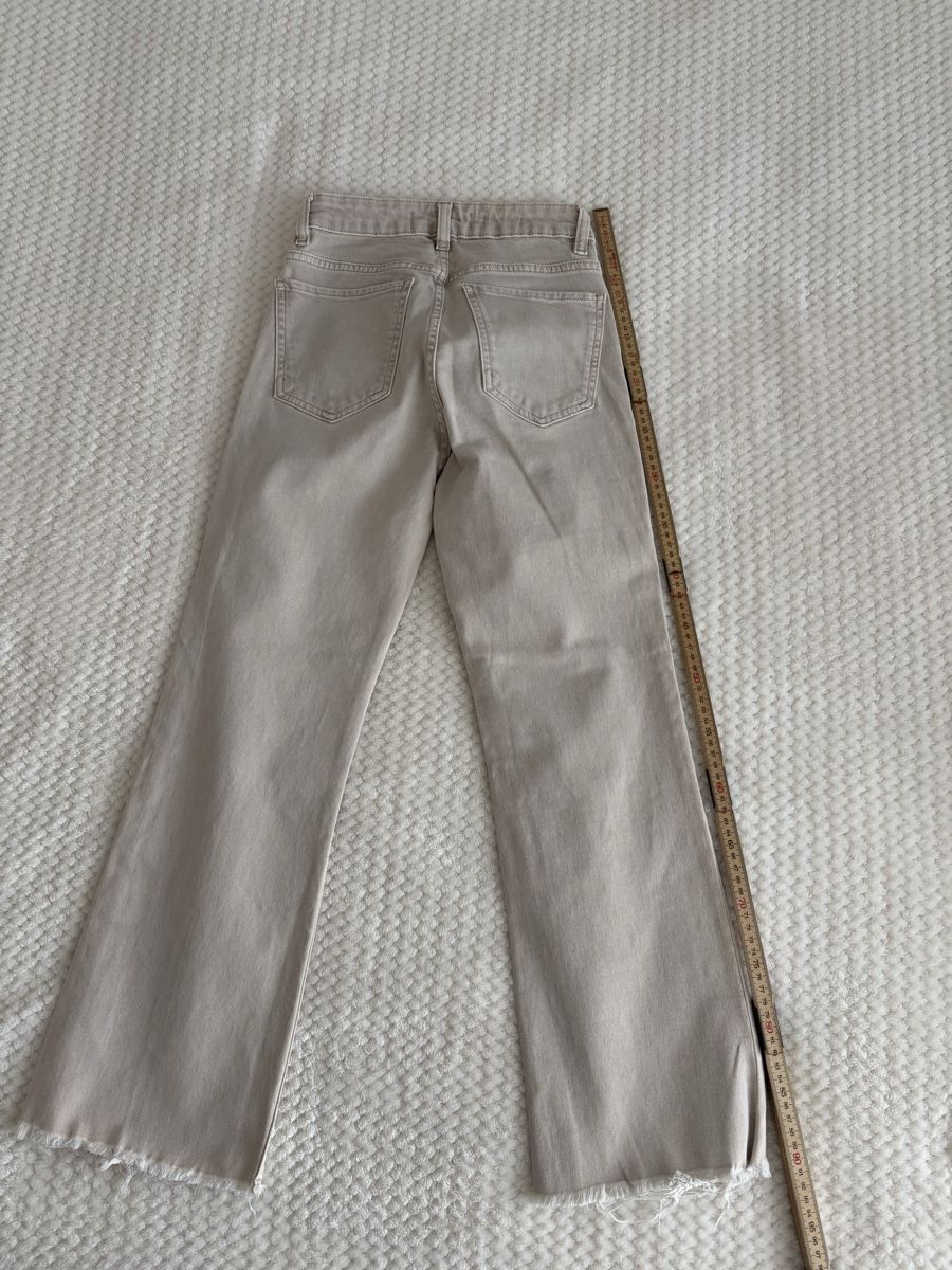 Mango Jeans: Mango Flared Jeans beige washed Look Gr. 34 – Usato da Tübach venduto da AldinaHuskic 3