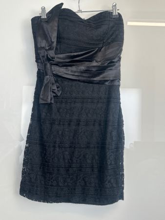 Schickes, schwarzes Spitzenkleid Cocktailkleid Gr S NEU
