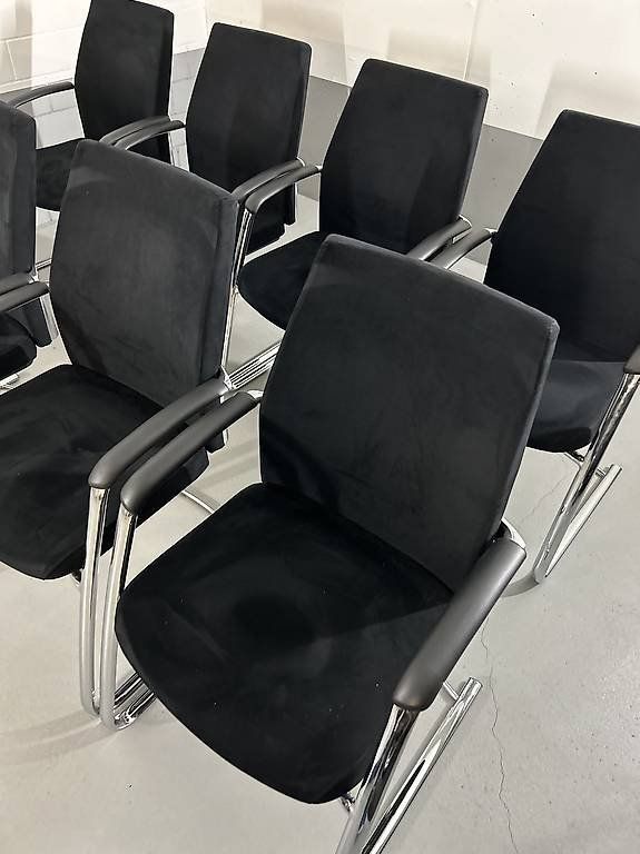 Stühle: 8 x VIASIT MODELL Konferenzstühle – Gebraucht aus Zug von proconinvestag