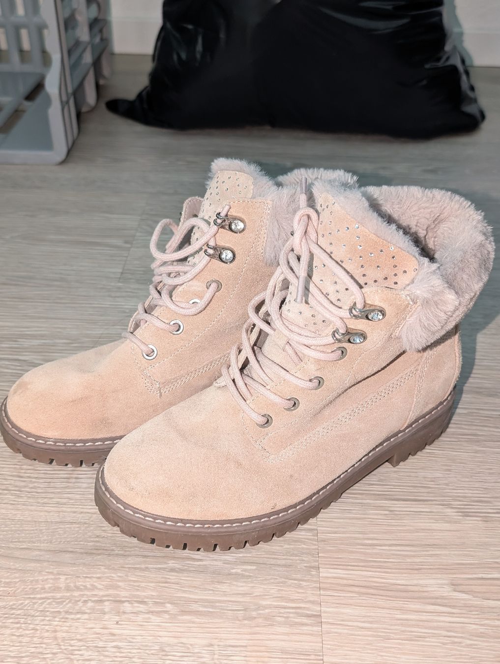 Chaussures femmes: Diverse Schuhe – D'occasion à Münsingen par ale_md2s