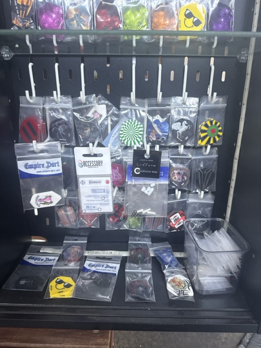 Freccette: Dart Flights Collection 100+ pieces various designs new – Usato da Adlikon b.Regensdf venduto da Tanjawolf 4