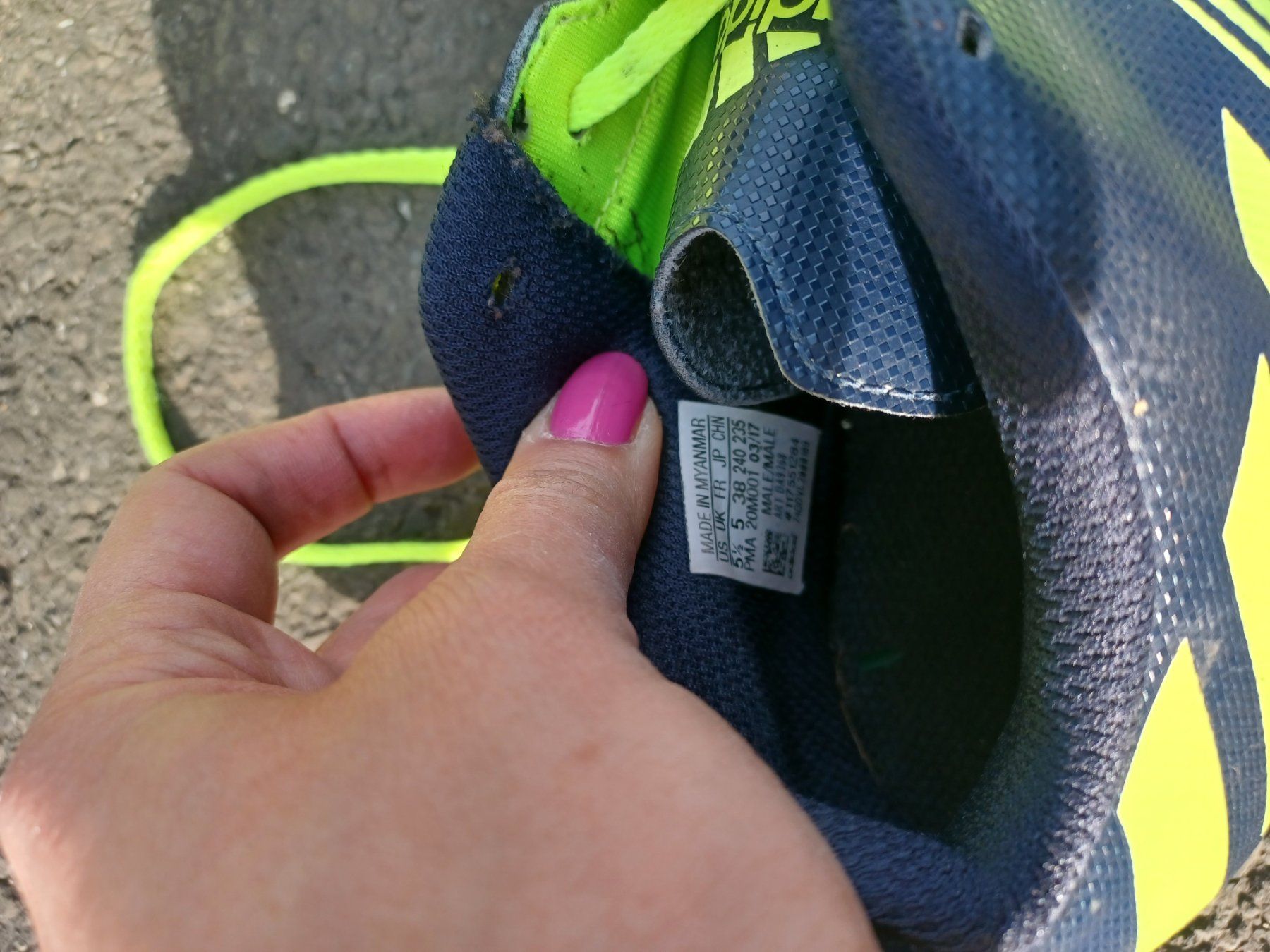 Scarpe per ragazzi: Adidas Fussballschuh – Usato da Emmenbrücke venduto da Ddagi 1
