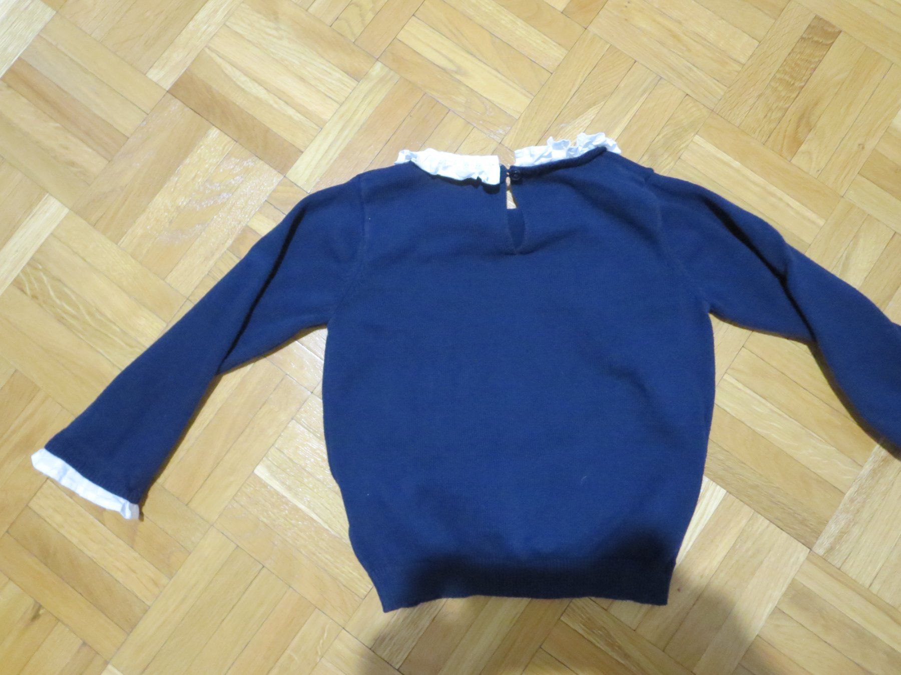Maglioni & Felpe: Mädchen Baumwoll-Pullover /GR. 4 J – Usato da Wallisellen venduto da Arvenstube 3