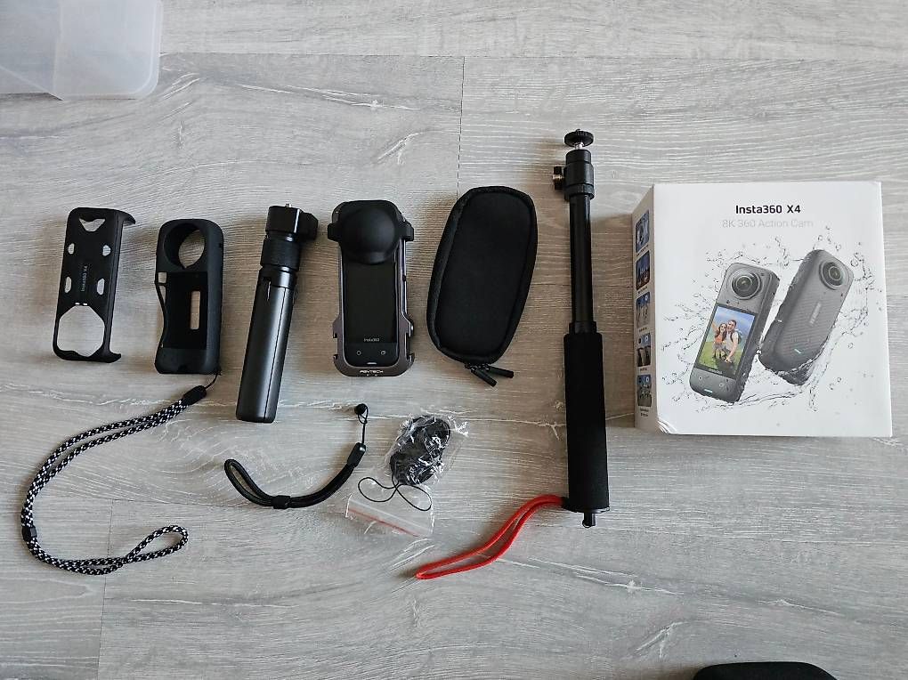 Insta360 Action Cam: Insta360 X4 + accessoires – D'occasion à Morges par loi_lg2k 1