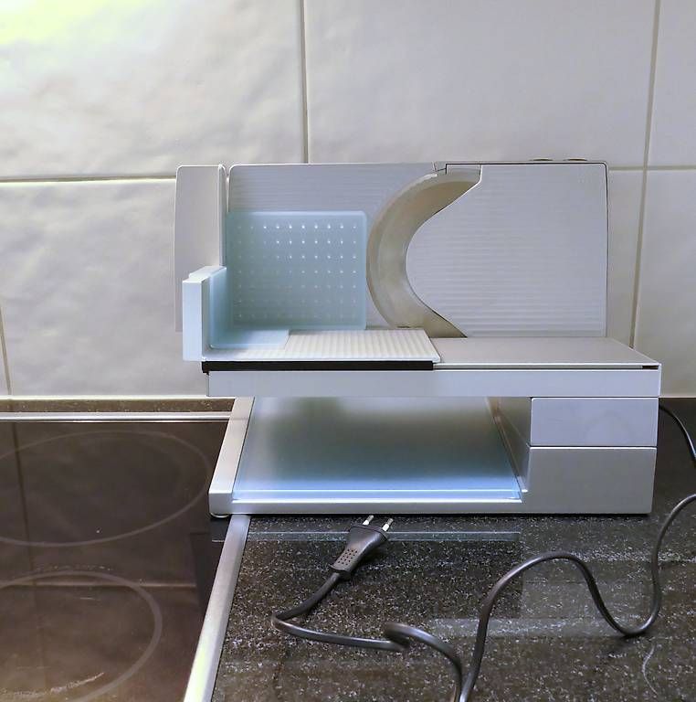 Elettrodomestici da cucina: Allesschneider von BOSCH Modell MAS 9 Silber Grau – Usato da Wettingen venduto da Ricolino2025