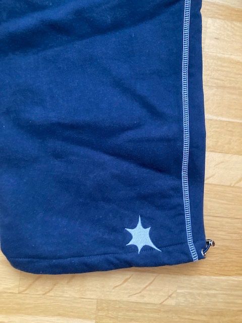 Hosen: Dunkelblaue Jogginghose protect, Grösse L – Gebraucht aus Bolligen von Naxos17 3