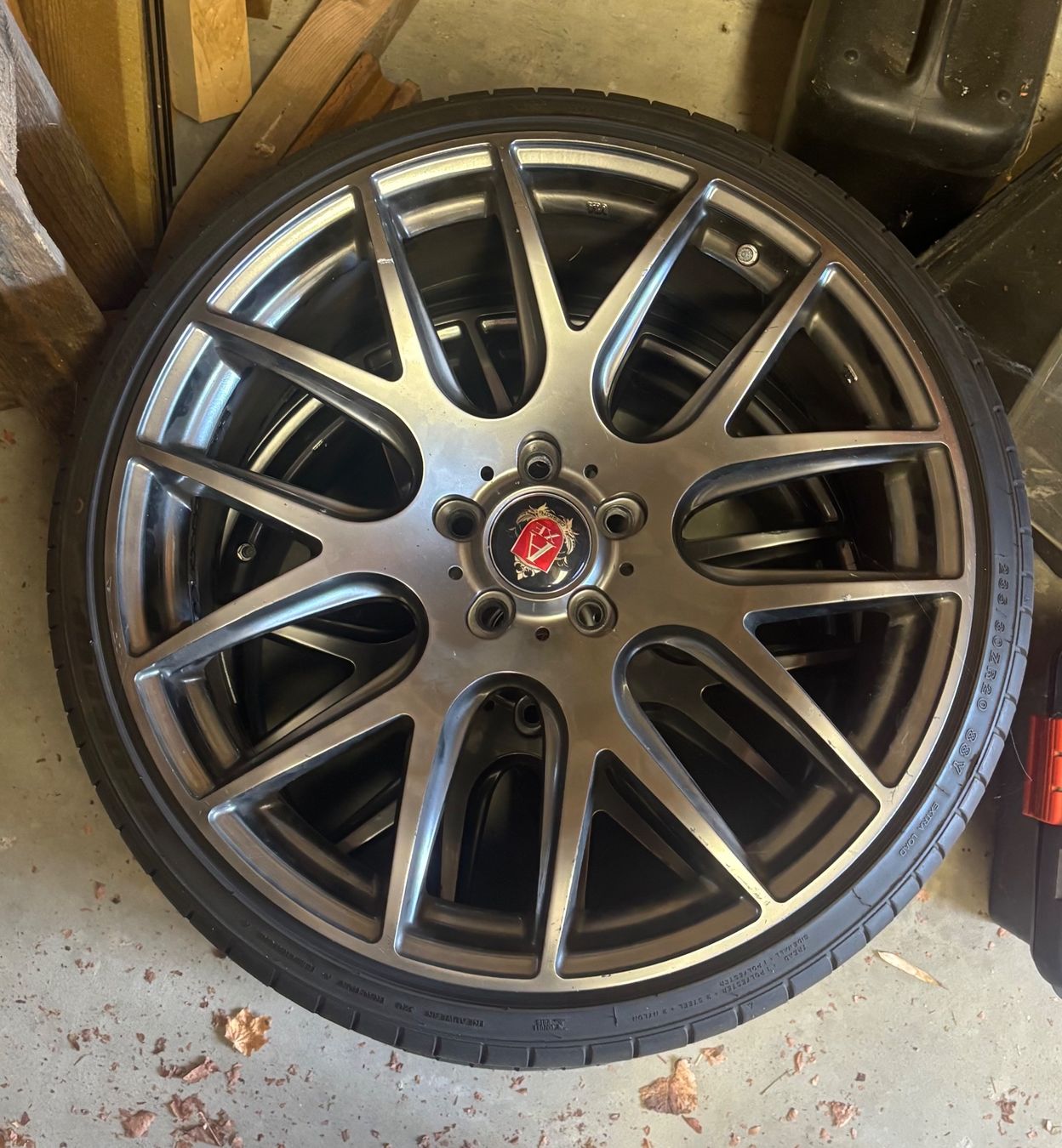 Pneumatici & Ruote complete: 4 jantes 5x112 AXE Wheels CS Lite Hyper Black 20 + pneus – Usato da Montbrelloz venduto da pau_tz2r 2