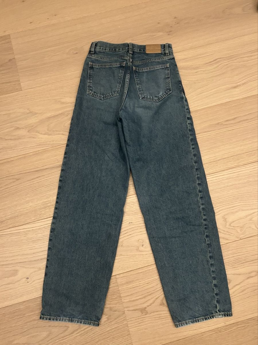 Weekday Jeans: Weekday Rail Mid Loose Jeans 24/32 – Gebraucht aus Mönchaltorf von johanna_k06 3