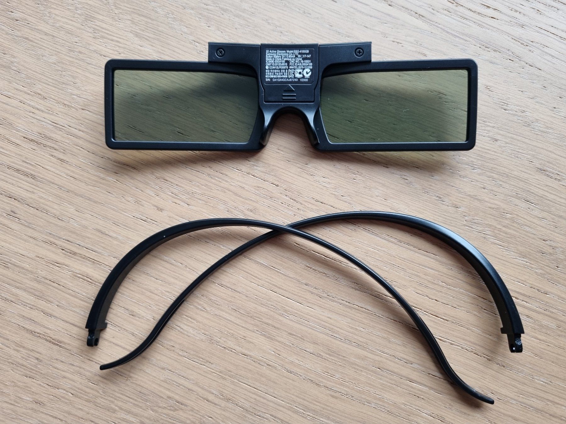 Samsung Home Cinema: Samsung SSG-4100GB/XC 3D Active Shutter Glasses, 2x – Nuovo (secondo la descrizione) da Schliern b. Köniz venduto da hirondelle276 1