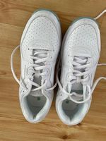 Sportschuhe / Hallenschuhe Damen Grösse 38