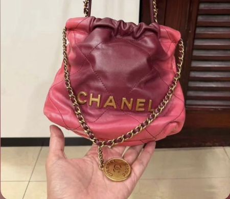 CHANEL Hobo Bag Rot/Bordeaux – Full Set – Neu / nie getragen