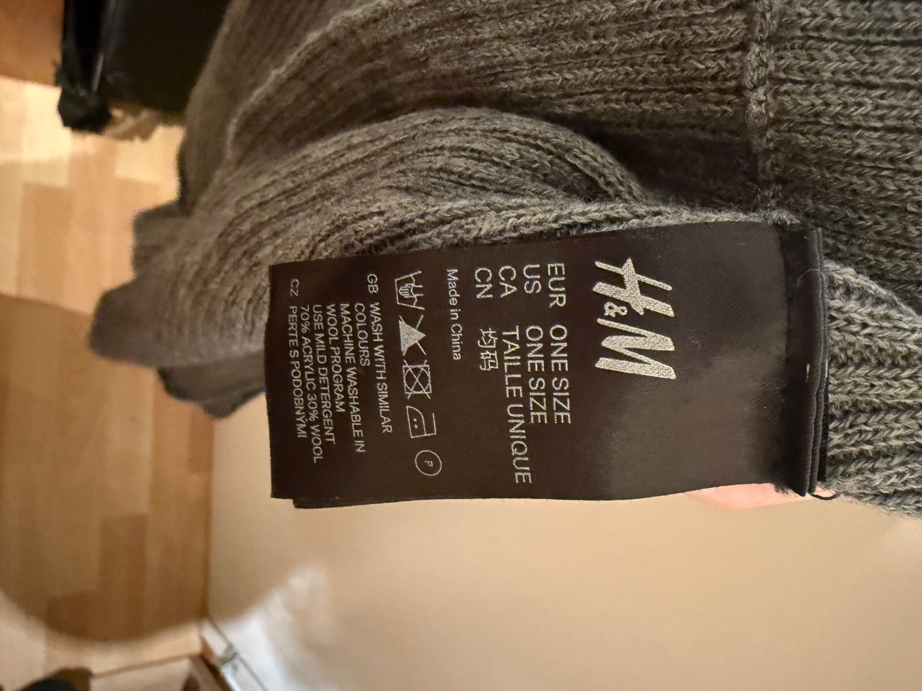 H&M Foulard & Sciarpe: H&M Ringschal – Usato da Birmensdorf ZH venduto da T_Richard 7
