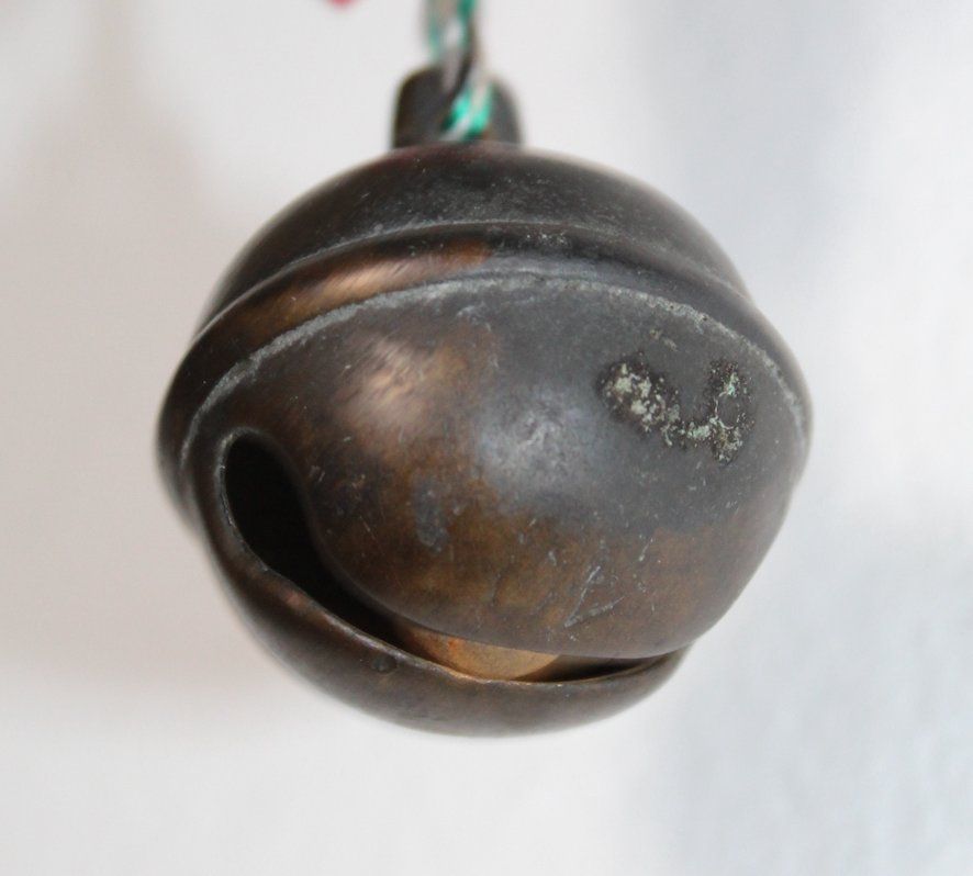 Glocken & Treicheln: Rollschelle , Umfang ca.12.5 cm. Höhe ca. 5 cm – Gebraucht aus Locarno von fripui 1