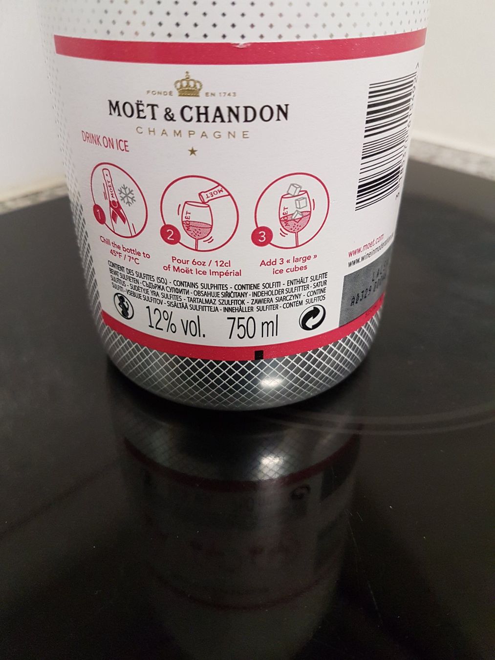 Wein: Champagne Moët & Chandon   lce Impérial Rosé – Neu (gemäss Beschreibung) aus Grenchen von poggione 5