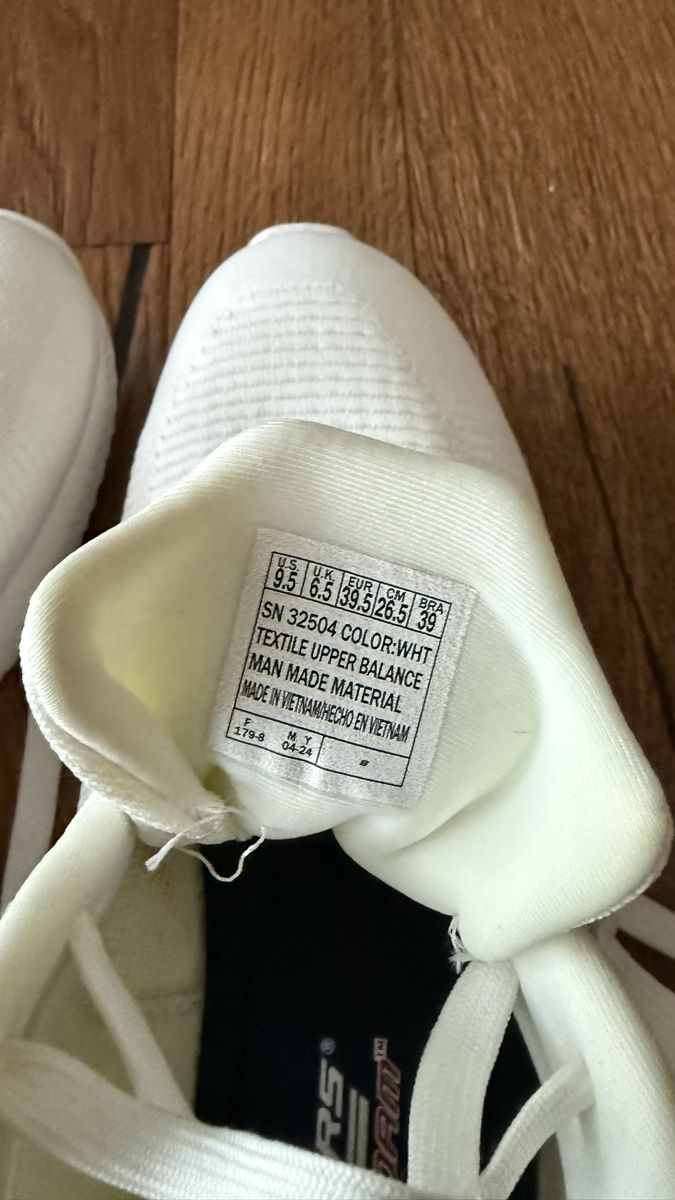 Skechers Scarpe da uomo: Sketchers Bobs white - Gr 39,5  – Nuovo (secondo la descrizione) da Wiesendangen venduto da Auri_0 5
