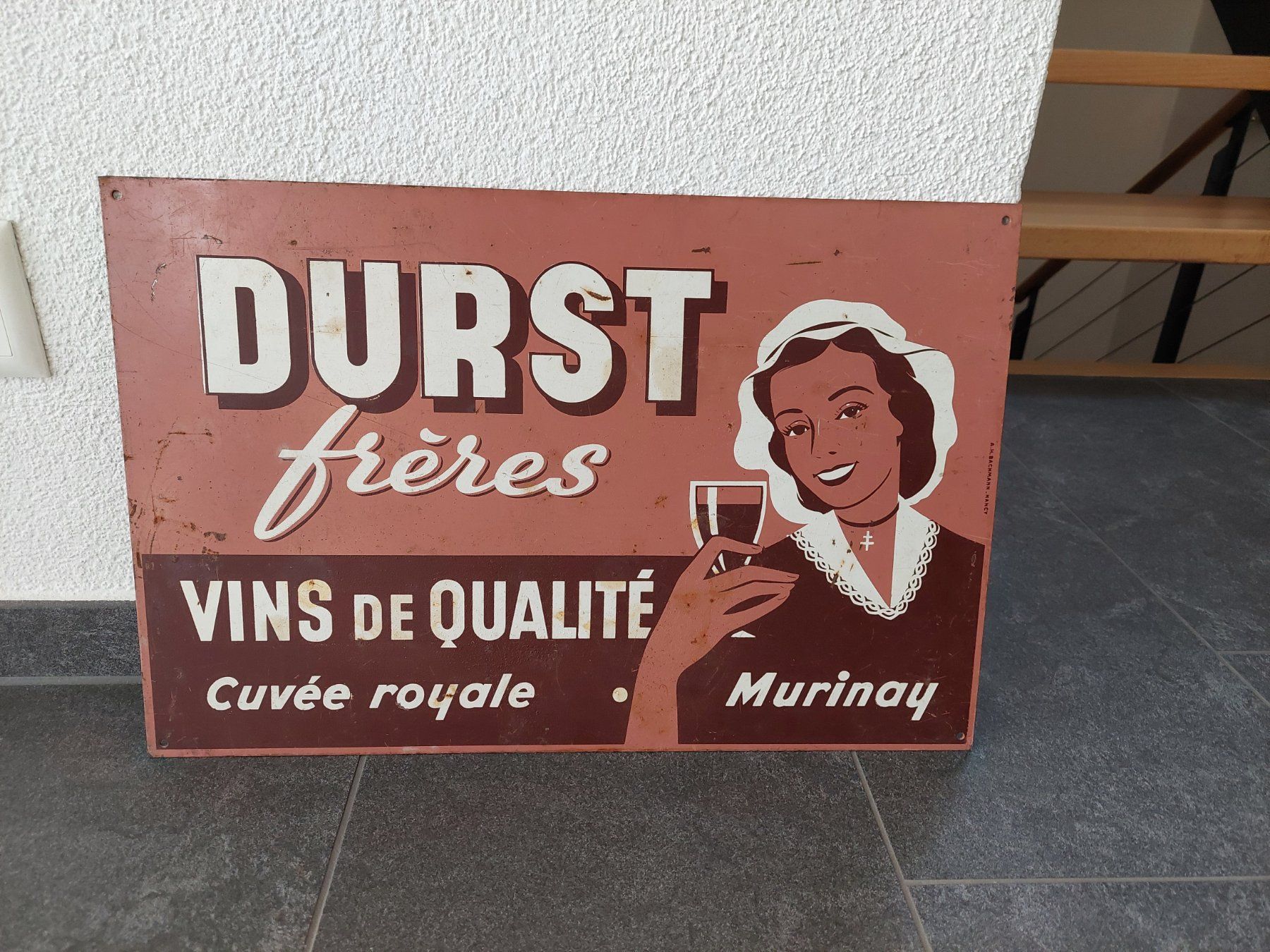 Insegne: Altes grosses Metallschild DURST frères, A.H.BACHMANN, NANCY – Usato da Subingen venduto da K7passt_immer