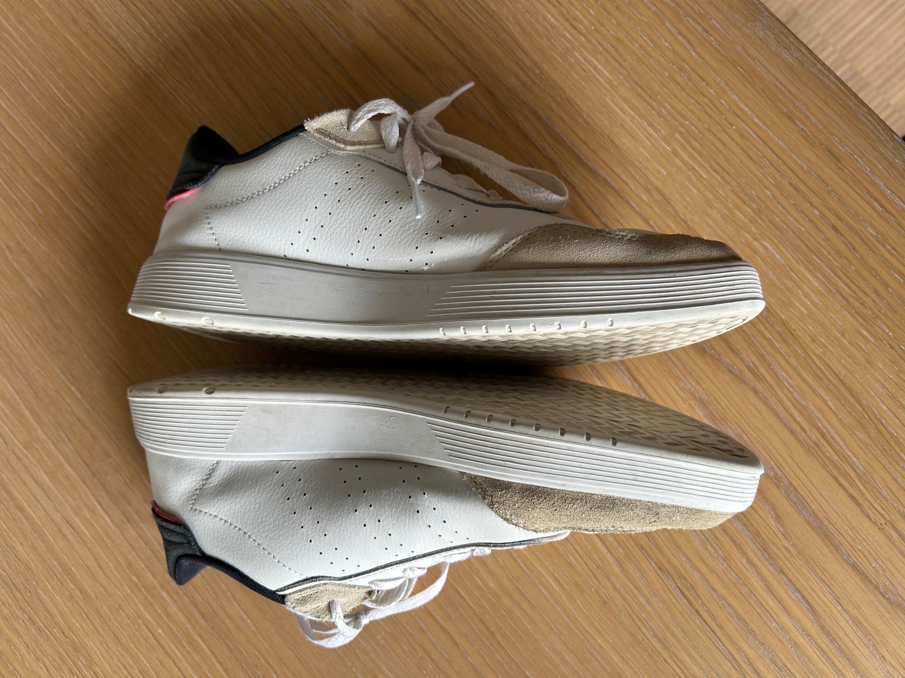 Adidas Scarpe da uomo: Tennis Adidas T42 – Usato da Fribourg venduto da sophlg 9