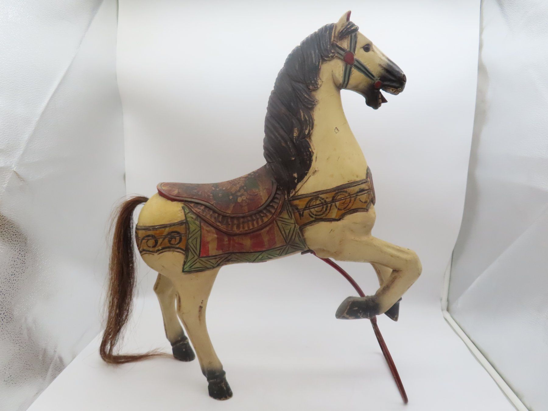 Tutte le decorazioni: Antikes Karussellpferd – Usato da Reinach BL venduto da WBZ-Flohmarkt 7
