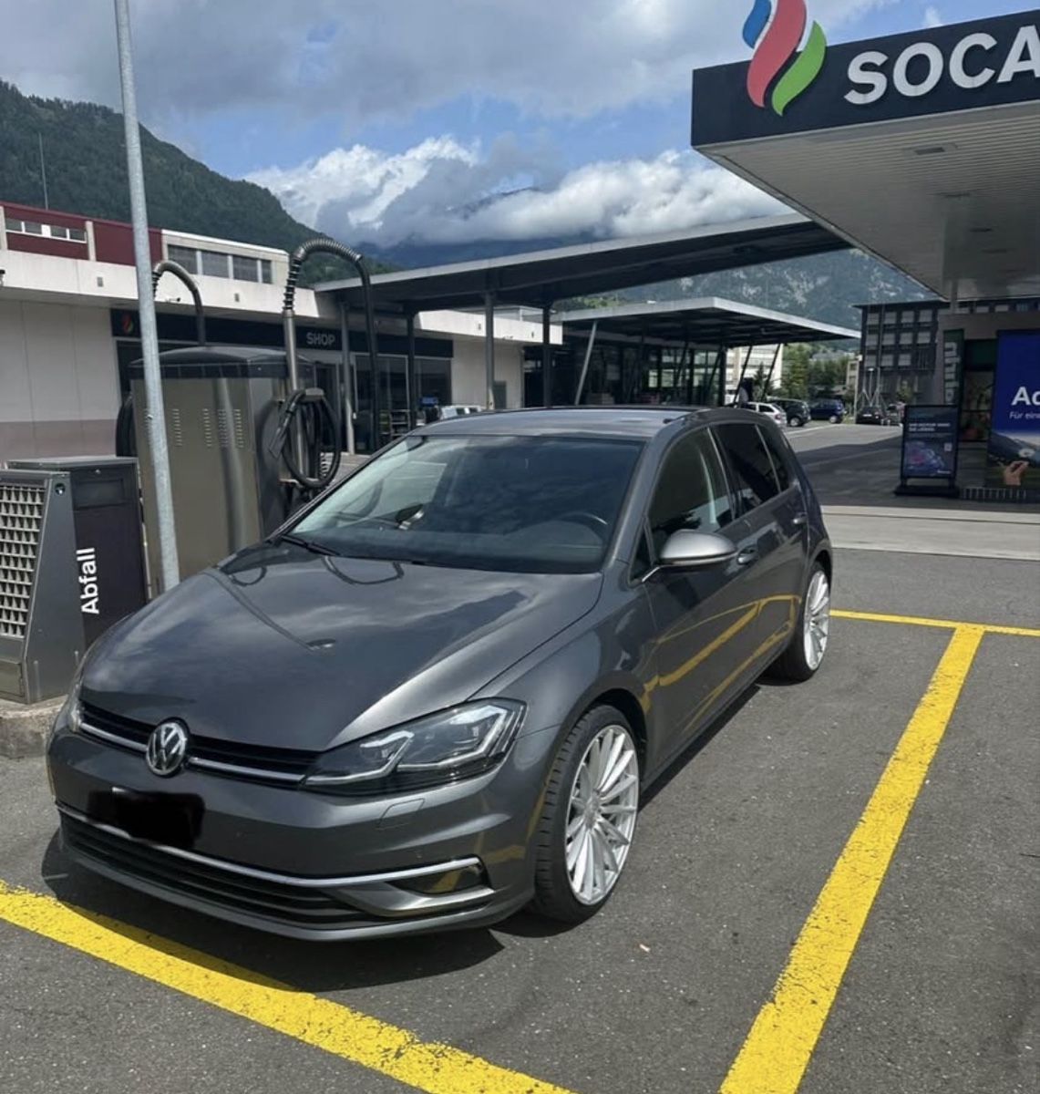VW Automobili: Golf 7 2.0 tdi 4Motion – Usato da Luzern venduto da mag_5s6b