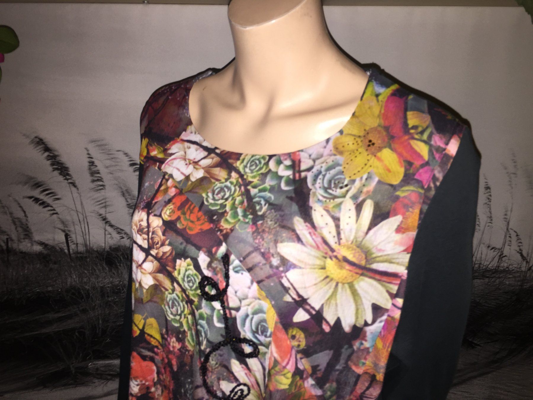 Pullover & Sweatshirts: Pull BAGORAZ    Taille / Grosse XL (5) – Gebraucht aus Cossonay-ville von Super-Price-Quality 3