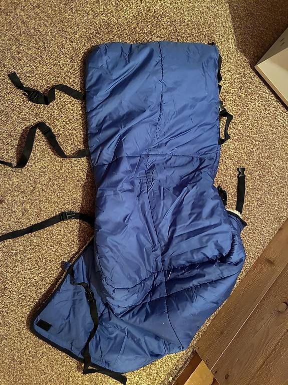 Slitta: Schlittelsack für Kleinkind – Usato da Knutwil venduto da Momon 2