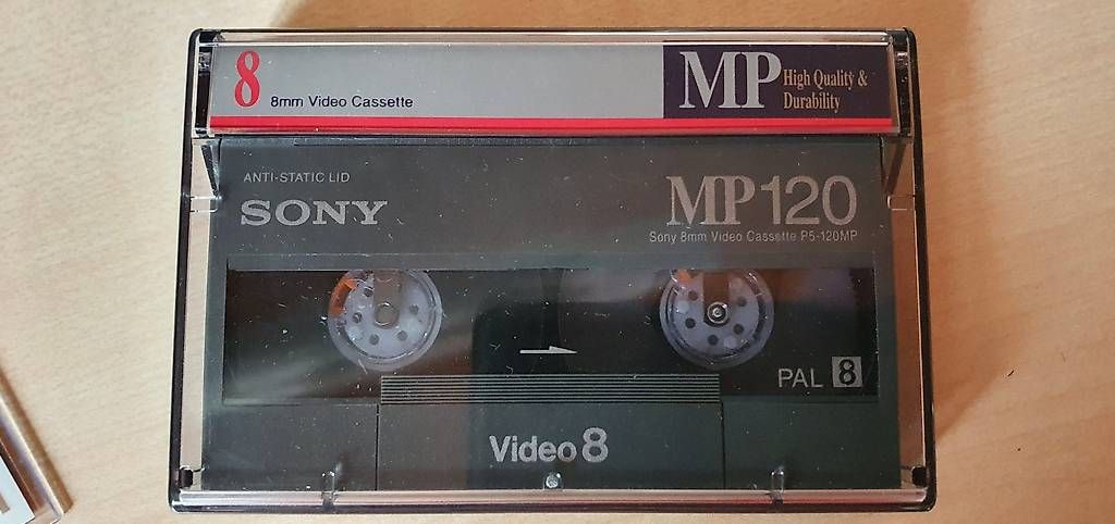 Musicassette: Video 8 Kasetten – Usato da Basel venduto da storchenricardo 2