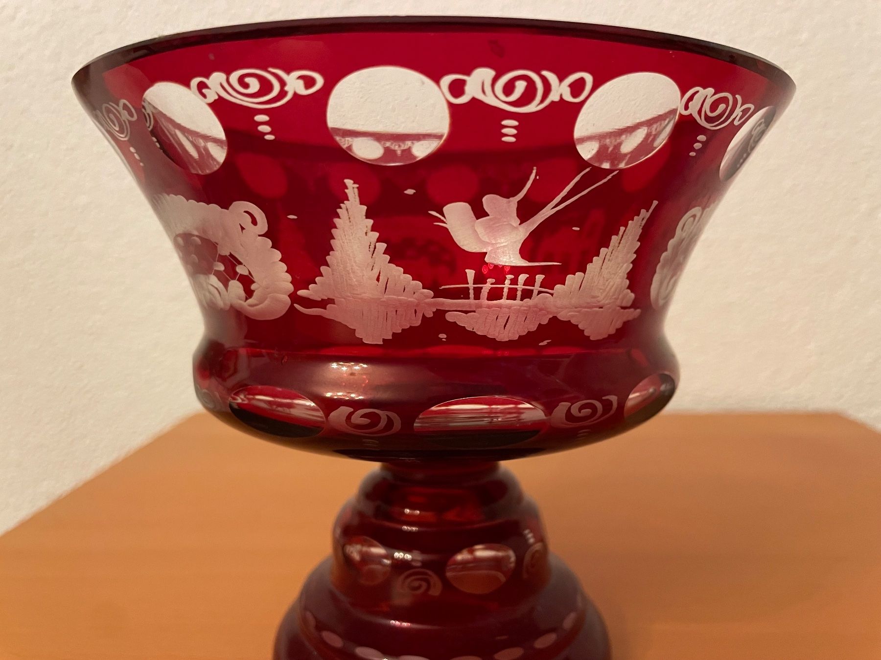 Ciotole: Rote Kristallglasschale mit Winterdekor – Usato da Schaffhausen venduto da Percilitor 1