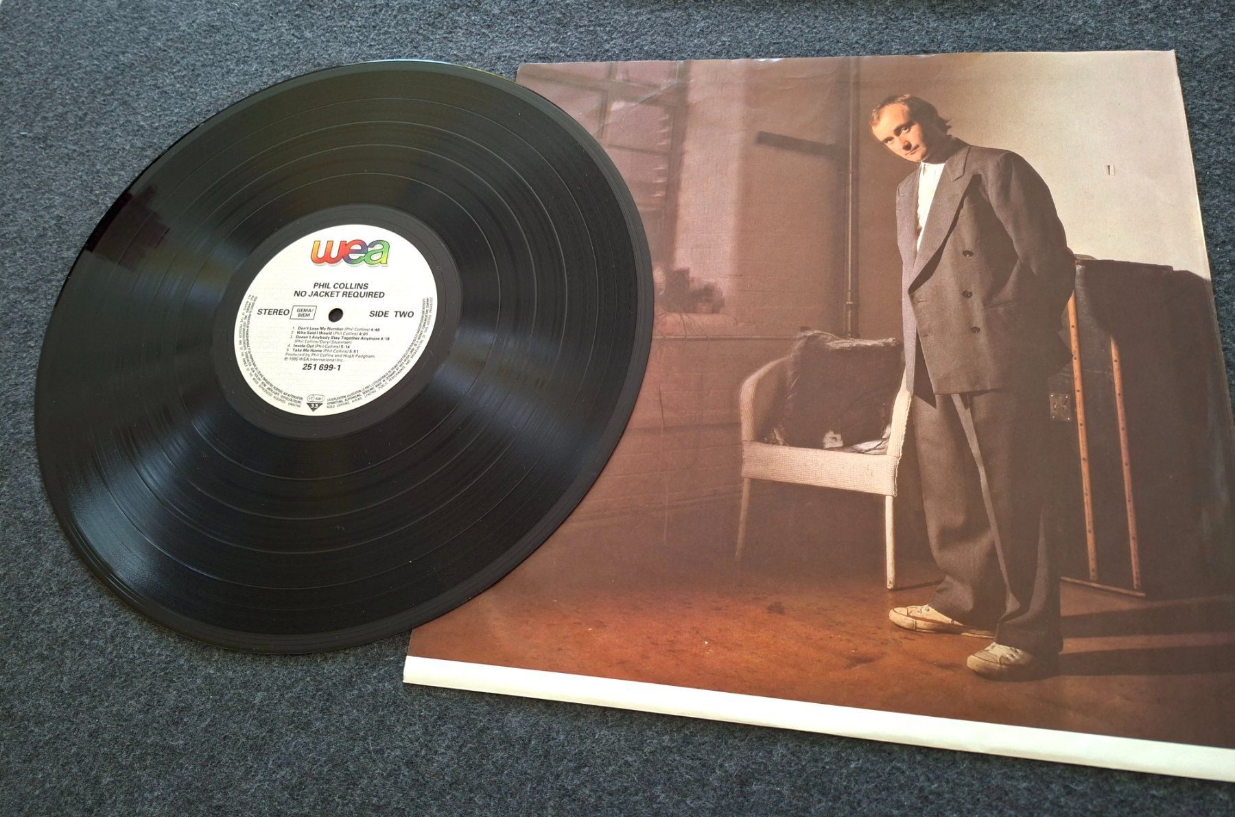 Dischi in vinile: Phil Collins, No jacket required, LP – Usato da Merenschwand venduto da lea61 2