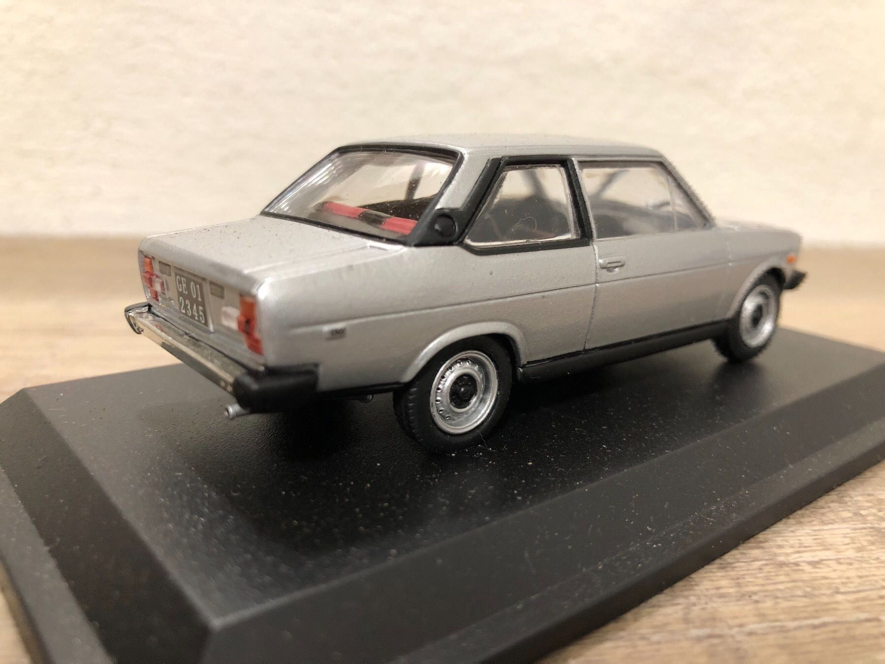 Fiat Modellini d'auto: Fiat 131 mirafiori 1974 – Usato da Reinach AG venduto da rares75 1