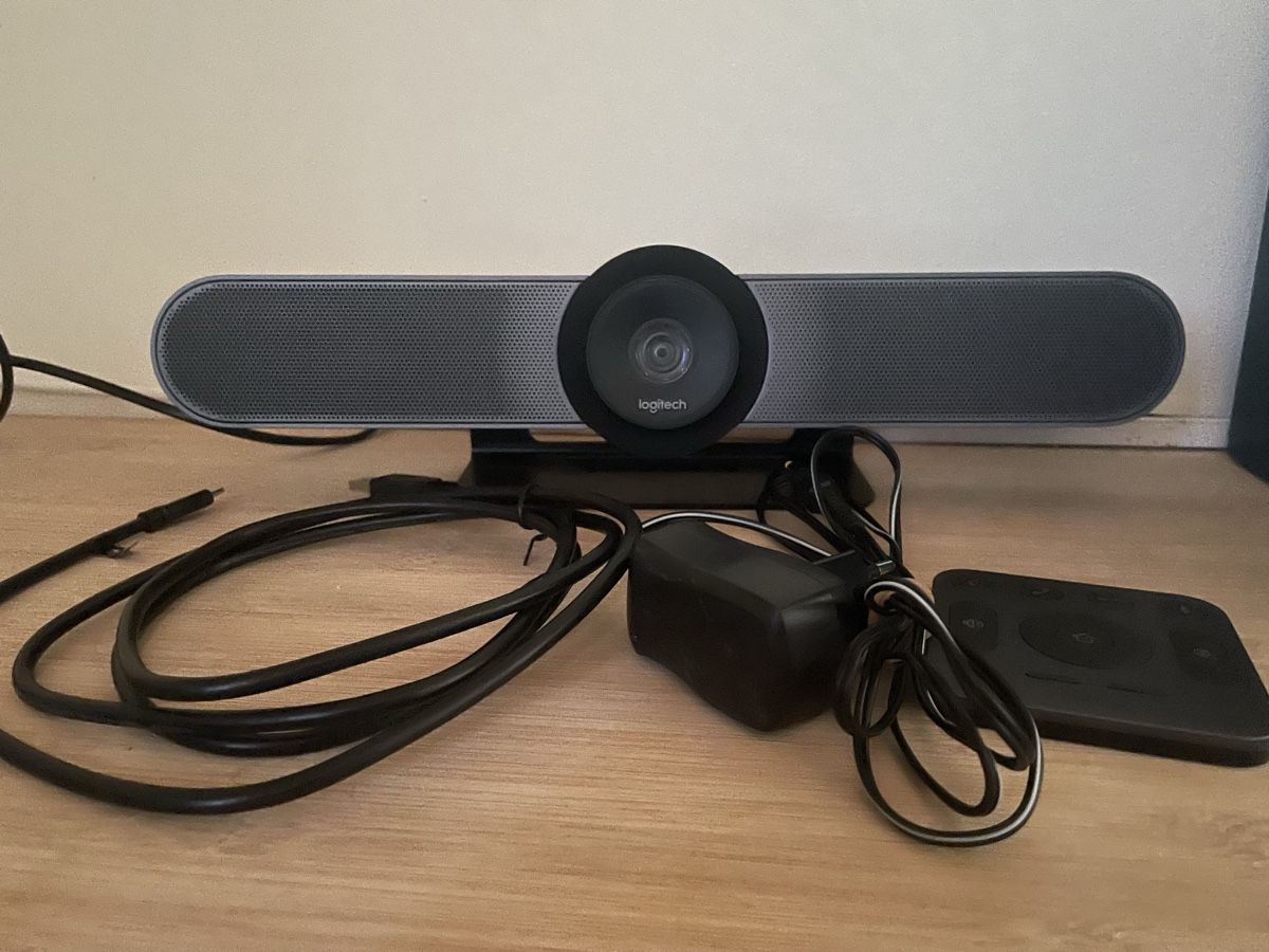 Logitech Webcam: Logitech Meetup Konferenzsystem – Usato da Mittelhäusern venduto da Danbet 1