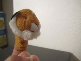 Fingerpuppe Löwin