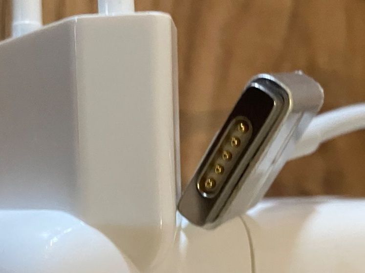 Apple Caricabatterie: Ladegerät Netzteil MacBook 60W MagSafe 2 – Usato da Sattel venduto da Pinggi7 2