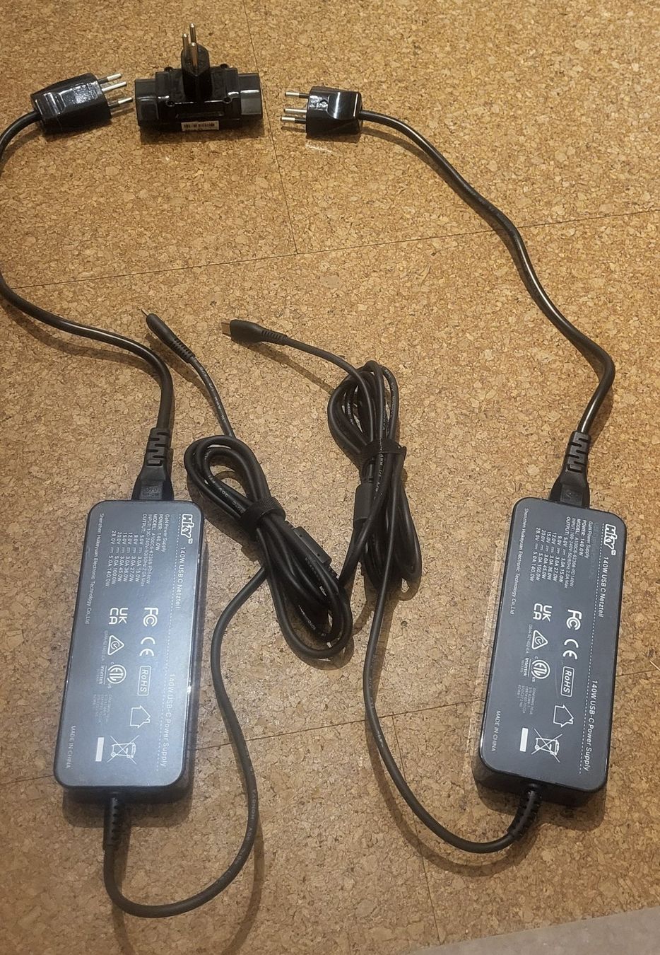 Ladegeräte: 2 Stk. 140W Power Ladegeräte PD3.1 USB C TYPE-C – Neu (gemäss Beschreibung) aus Hellbühl von Retalh