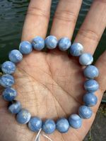 Edler Perlenarmband aus echtem Blauem Opal (10 mm)