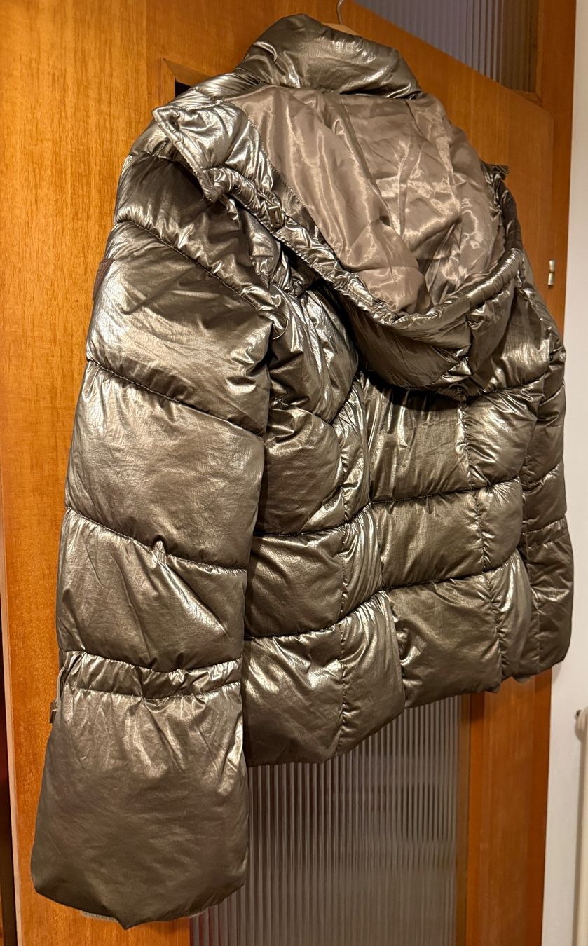Guess Jacken: Vendo giacca Guess – Gebraucht aus Arbedo von moc_5jkg 3
