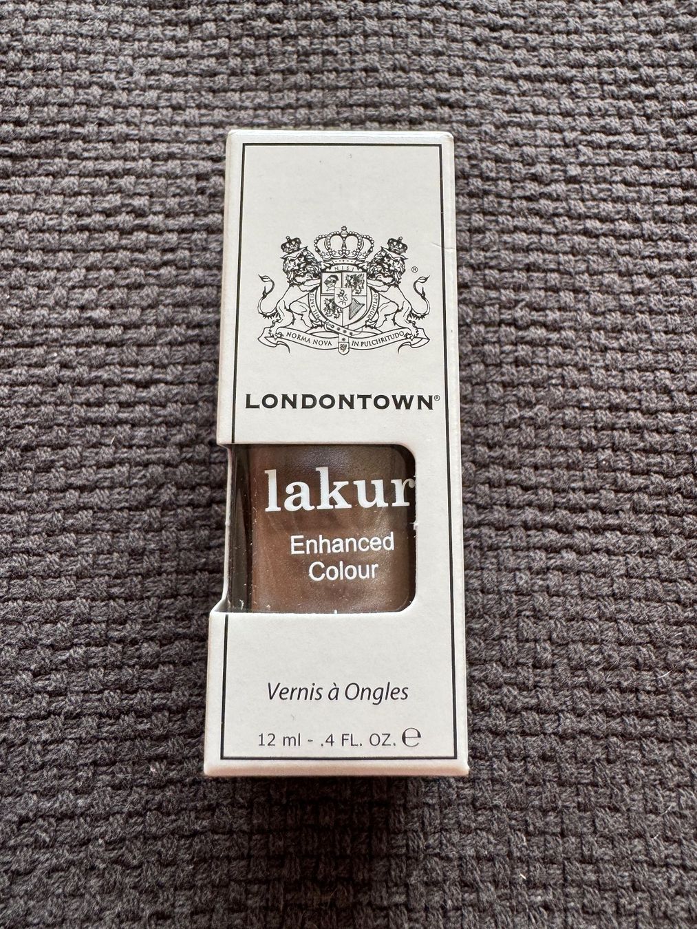 Smalto per unghie: Nagellack von Londontown: Farbe Affogato – Nuovo e nell'imballaggio originale da Zürich venduto da Lionsands