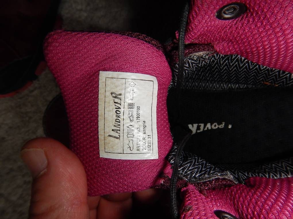 Chaussures garçon: Wanderschuhe Kinder – D'occasion à Frutigen par Tony1813 1