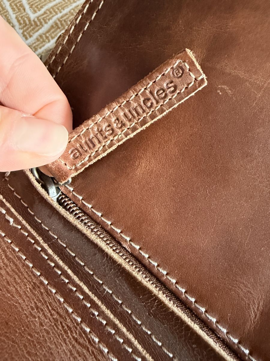 Aunts & Uncles Taschen: Leder Tasche von aunts & uncles aus Echtleder – Gebraucht aus Sursee von ste_zr96 2