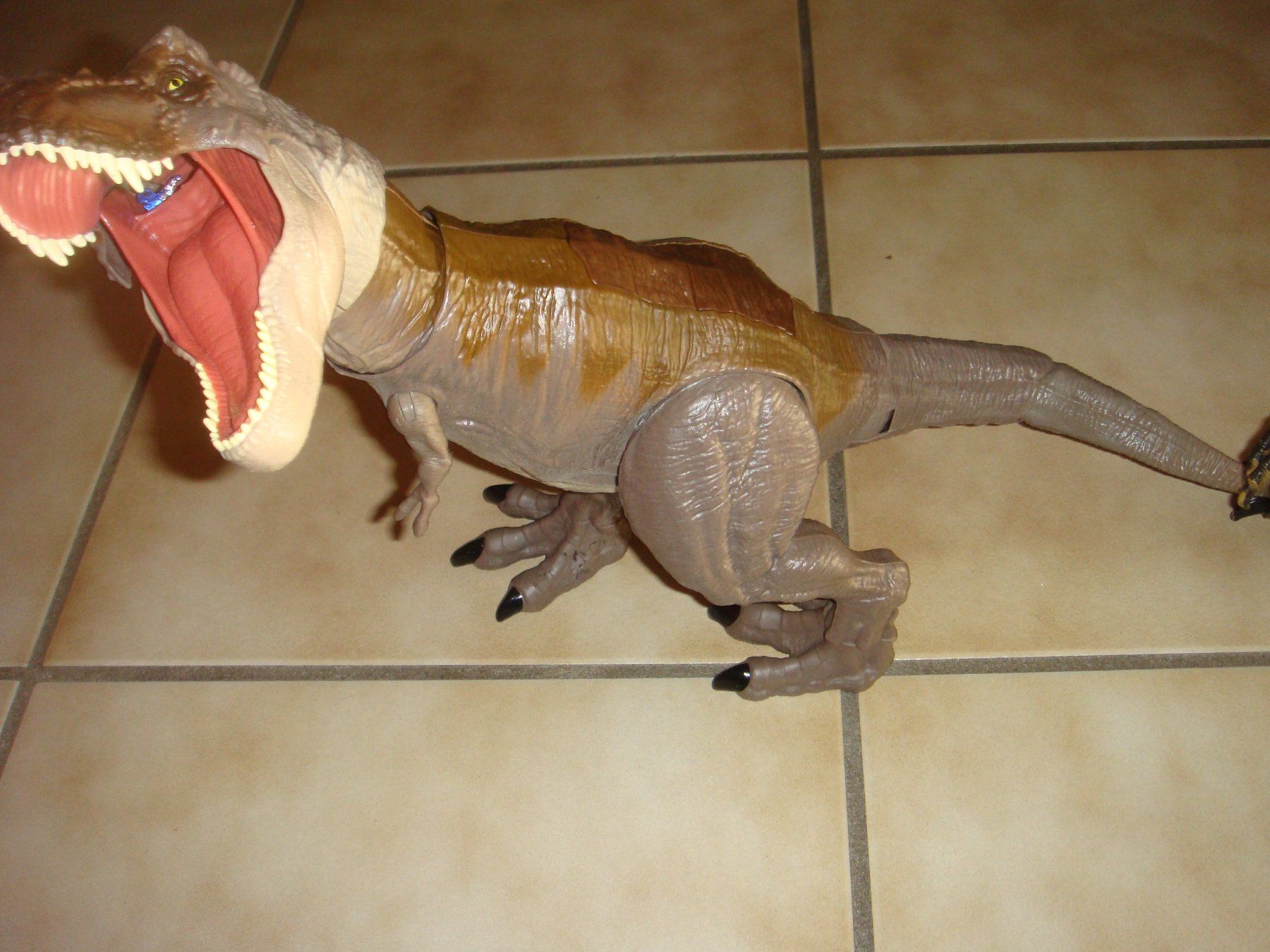 Figuren: Dinosaurier gross und klein mehrere – Gebraucht aus Reinach BL von Maryichbins 2
